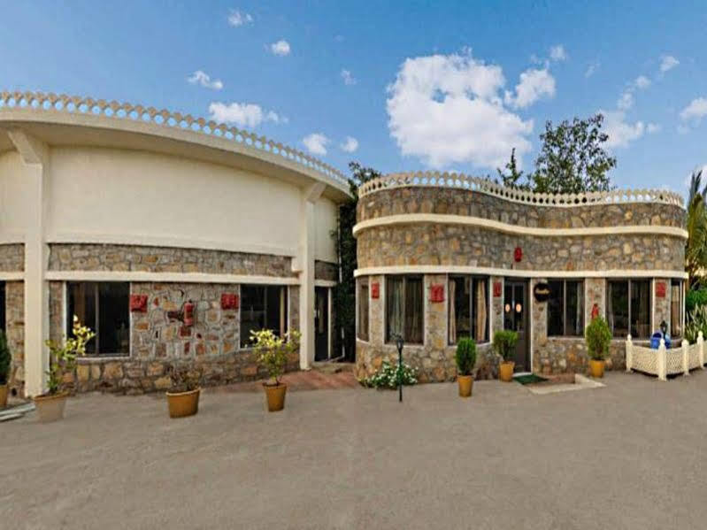 The Udaibagh Hotel Udaipur Exterior foto