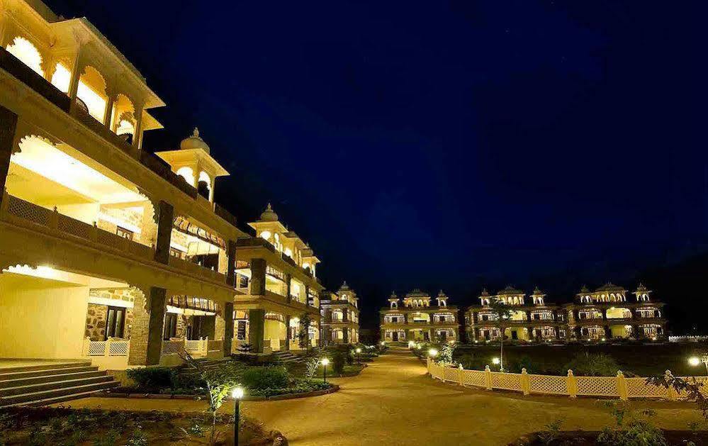 The Udaibagh Hotel Udaipur Exterior foto